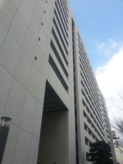 福岡市役所との打ち合わせ。